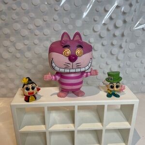 💕3 for $10- Funko Cheshire Cat 🎩🫖😻with Disney Doorables